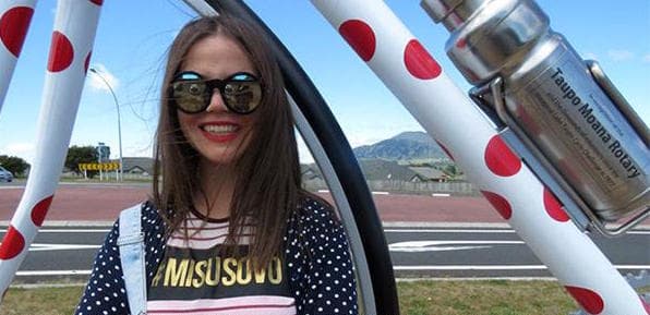 Ilustracija članka: Ivana Čuljak: Voljela bih jednog dana napraviti nešto u Hercegovini