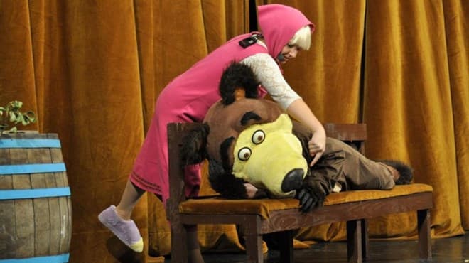 Ilustracija članka: Prva predstava već rasprodana: ‘Maša i medvjed’ u Grudama će igrati u dva termina