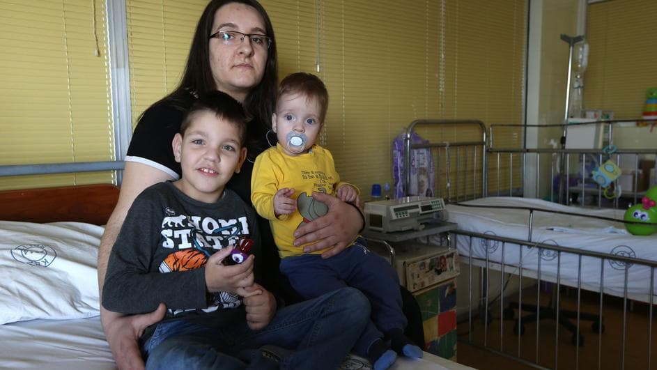 Ilustracija članka: Tužna priča obitelji Spajić iz Drinovaca: Moji sinovi od rođenja čekaju bubreg