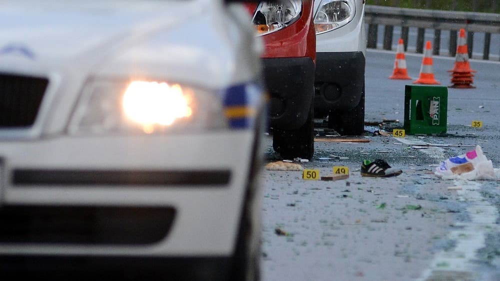 Ilustracija članka: Navijački obračun kod Zagvozda: Ozlijeđene dvije osobe