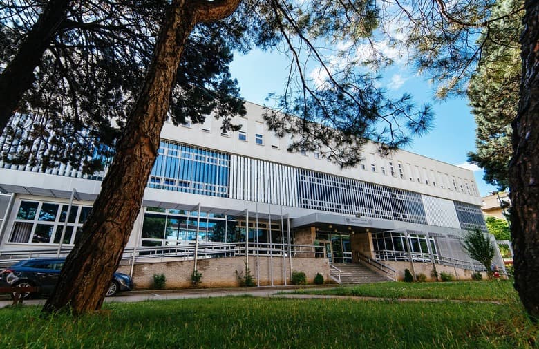 Ilustracija članka: Sveučilište u Mostaru: Pokreće se studij komparativne književnosti