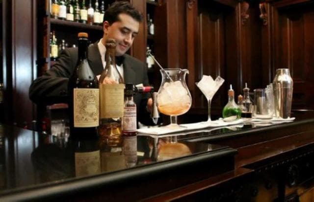 Ilustracija članka: Led iz ledomata sadrži bakterije koje mogu dovesti čak i do smrti