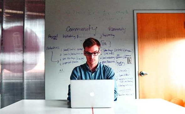 Ilustracija članka: Raspisan javni poziv za grant sredstva za razvoj poduzetništva u FBiH