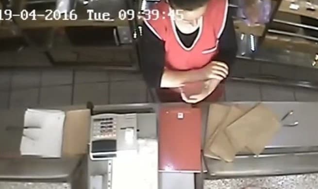 Ilustracija članka: VIDEO: Pogledajte kako radnica u Mostaru krade novac