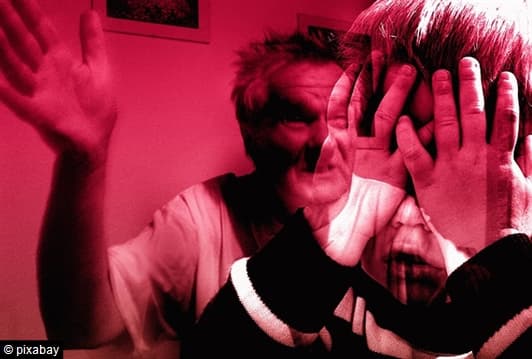 Ilustracija članka: Zakon će zabraniti ‘šipke’: 55% roditelja u BiH tuče djecu