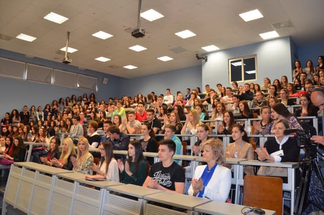 Ilustracija članka: Sveučilište u Mostaru spremno za 4.392 brucoša