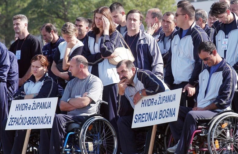 Ilustracija članka: Helezova revizija neosnovano iz prava izvela 1500 branitelja