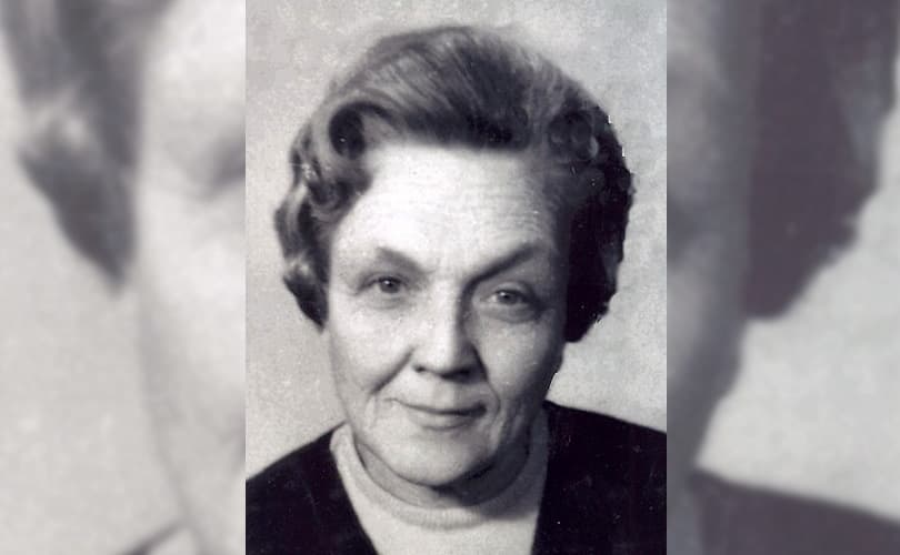 Ilustracija članka: Posušje: U Viru otkrivaju bistu učiteljici koja im je greškom došla u selo