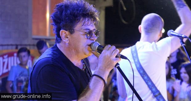 Ilustracija članka: Teška industrija i Crvena jabuka u Posušje dovode tisuće ljudi