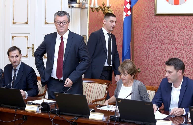 Ilustracija članka: Za financiranje programa i projekata za Hrvate u BiH oko 5 milijuna KM