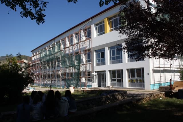 Ilustracija članka: Kočerin: Za ugodniji boravak u školi uloženo 287.000 KM