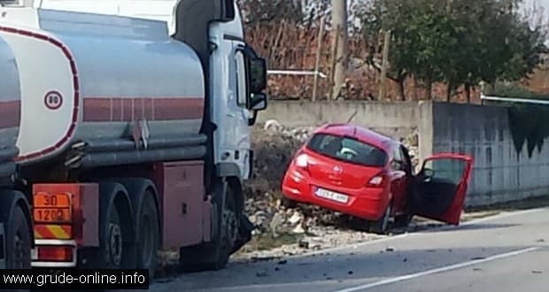 Ilustracija članka: U teškoj prometnoj nesreći kod Ljubuškog smrtno stradala jedna osoba (FOTO) 