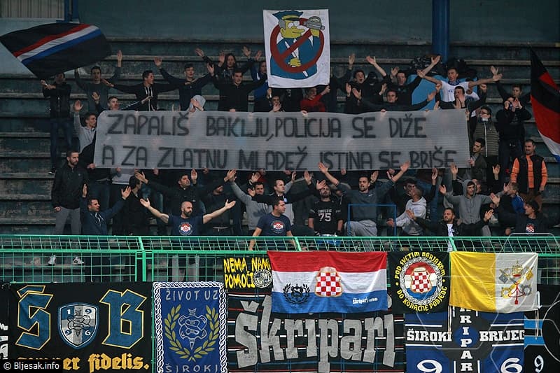 Ilustracija članka: Potpora u Širokom: ”Zapališ baklju policija se diže, a za zlatnu mladež istina se briše”