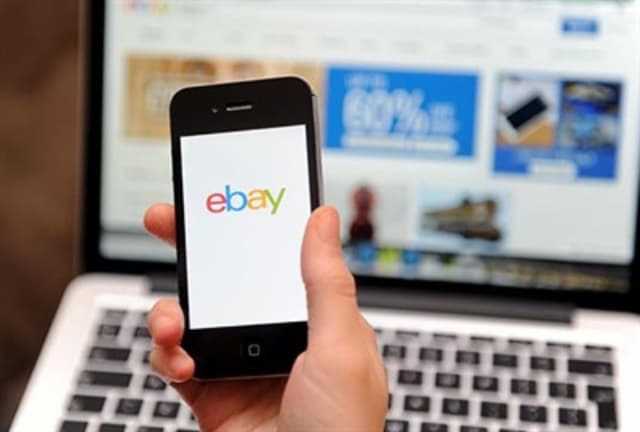 Ilustracija članka: UNO razmatra opciju neoporezivanja internetske kupovine do 200 KM