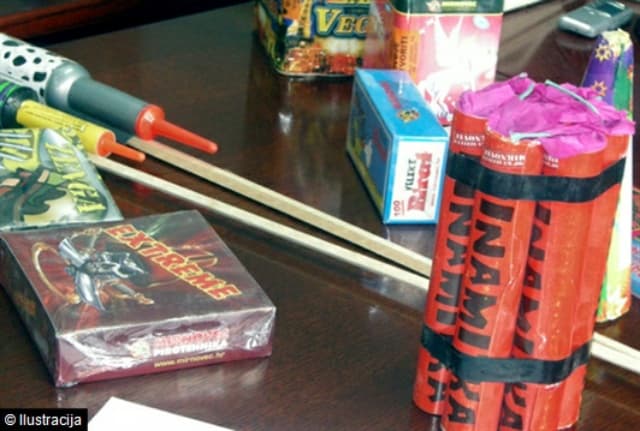 Ilustracija članka: Novčana kazna Gruđaninu zbog pirotehnike