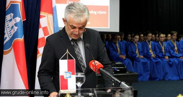 Ilustracija članka: Draženko Vranješ: Duhan produkt, hotel i staru Policijsku stanicu staviti u funkciju