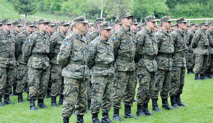 Ilustracija članka: Hoće li BiH uvesti obvezni vojni rok?