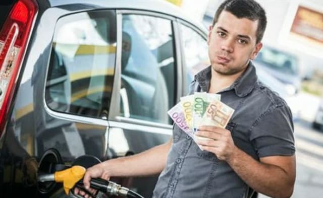 Ilustracija članka: Evo koliko novca mjesečno uštede Hrvati koji žive uz granicu s BiH