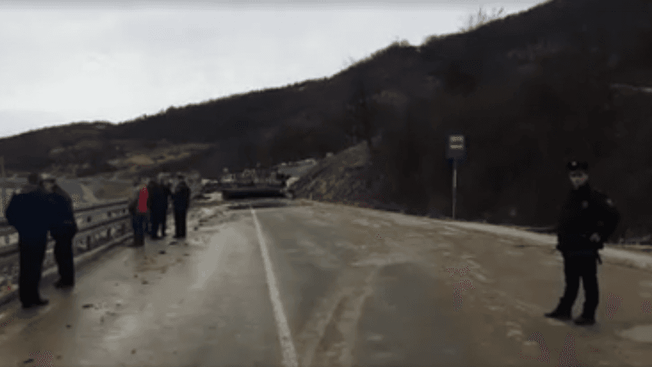Ilustracija članka: Potop autoceste: Dramatične snimke iz BiH šokirale regiju