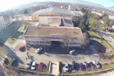 Ilustracija članka: Tinejdžersko nasilje u Hercegovini: Potukle se srednjoškolke u Ljubuškom