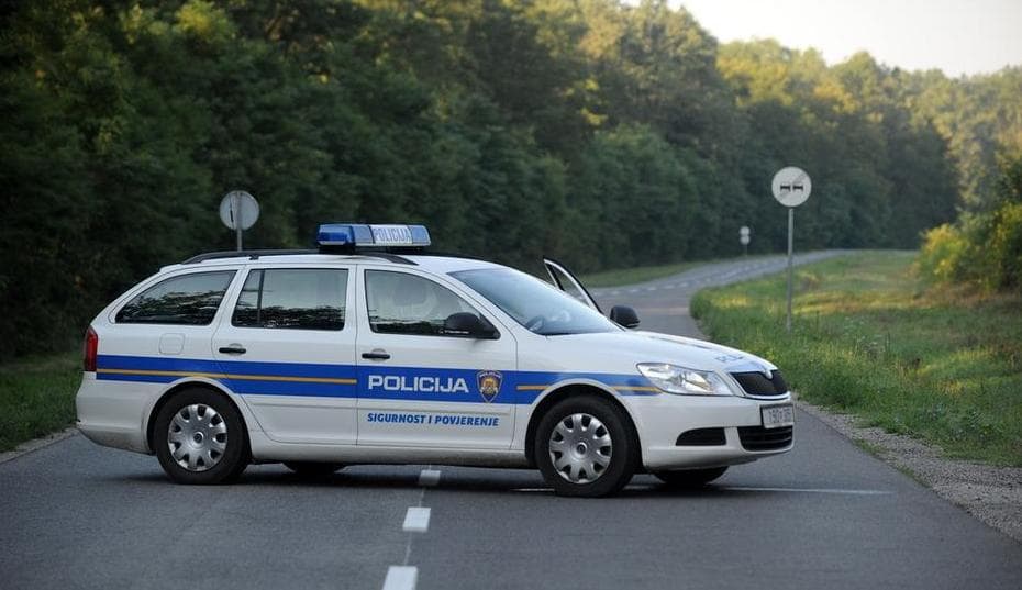 Ilustracija članka: Imotski: Švercali Turke preko granice