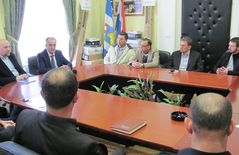 Ilustracija članka: Ljubuški: Informatička oprema od 16.065 KM