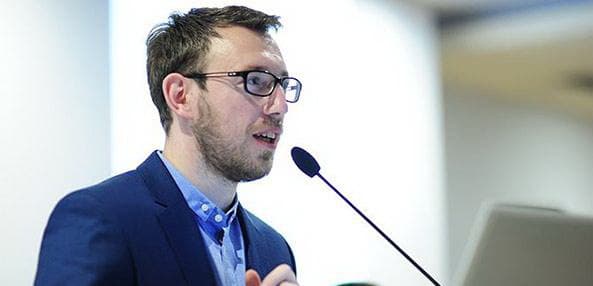 Ilustracija članka: Dalibor Milas o savršenoj suradnji Crkve i politike u muljažama