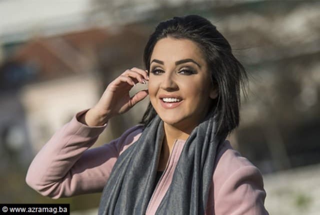 Ilustracija članka: Škola od djece pravi jeftinu radnu snagu za buduće tajkune i zanemaruje vlastitu ulogu u društvu