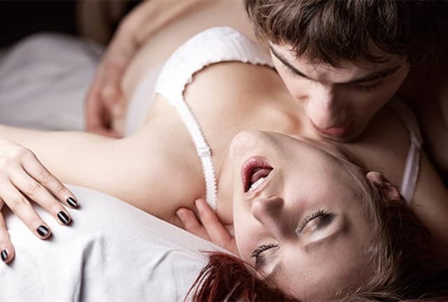 Ilustracija članka: Mjesecima ne spavam zbog susjeda koji se glasno seksaju