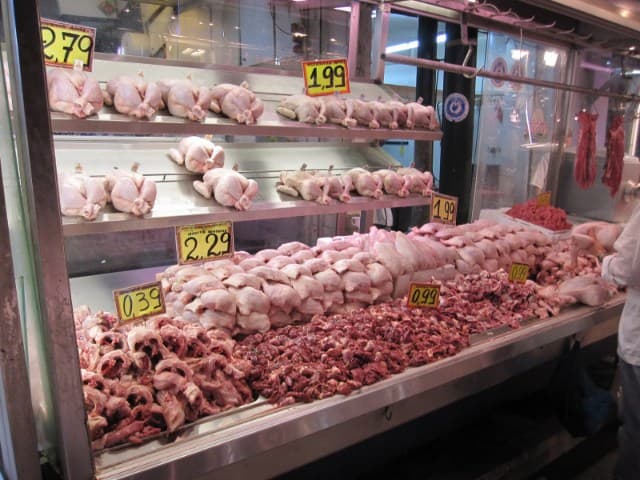 Ilustracija članka: Pravilo iz EU: Meso starije od 12 mjeseci ide u BiH?!