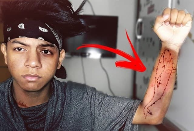 Ilustracija članka: STIGLA U BIH: Policija upozorava na po život opasnu igru ”Plavi kit”