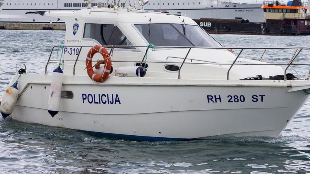 Ilustracija članka: Tragedija kraj Makarske: Kupača zahvatio propeler glisera nakon čega je preminuo