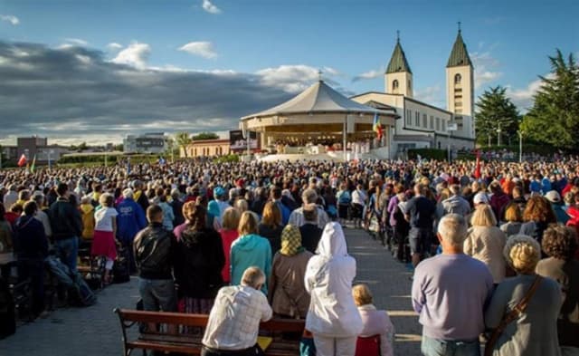 Ilustracija članka: U Međugorje stiže više desetaka tisuća hodočasnika iz cijeloga svijeta