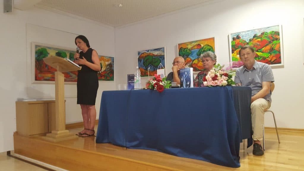 Ilustracija članka: Marina Alerić Bebić predstavila u Splitu svoje zbirke poezije