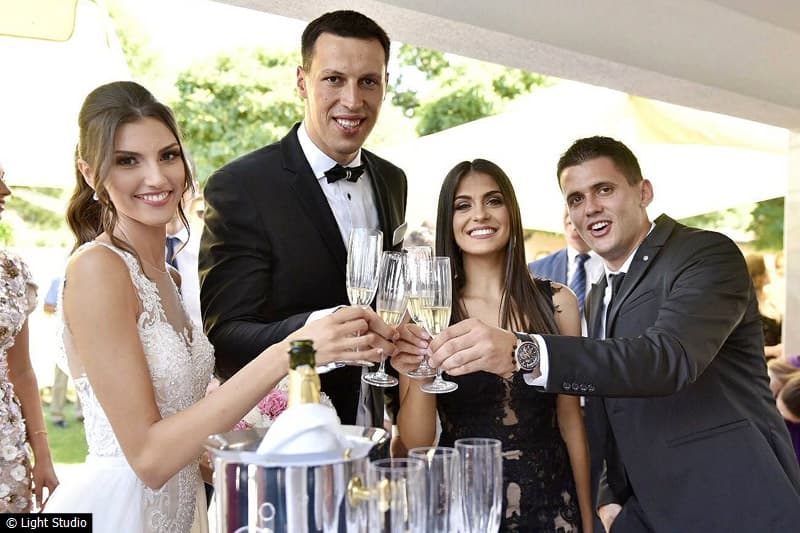 Ilustracija članka: Hrvatski reprezentativac iz Širokog Brijega uplovio u bračnu luku