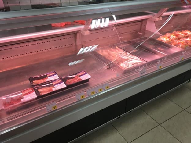 Ilustracija članka: Prazne police Konzuma u Hercegovini: “Nema mesa, mlijeka, hrvatskih proizvoda…”