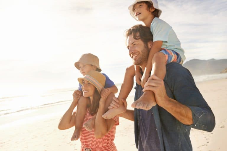 Ilustracija članka: BiH: S prosječnom plaćom ne mogu na ljetovanje, mnoge obitelji će odmore provesti kući