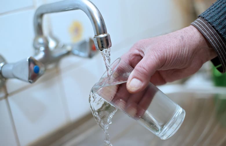 Ilustracija članka: Voda u Grudama nije za piće