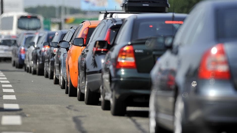 Ilustracija članka: Kilometarske kolone na GP Gorica – Vinjani Donji 