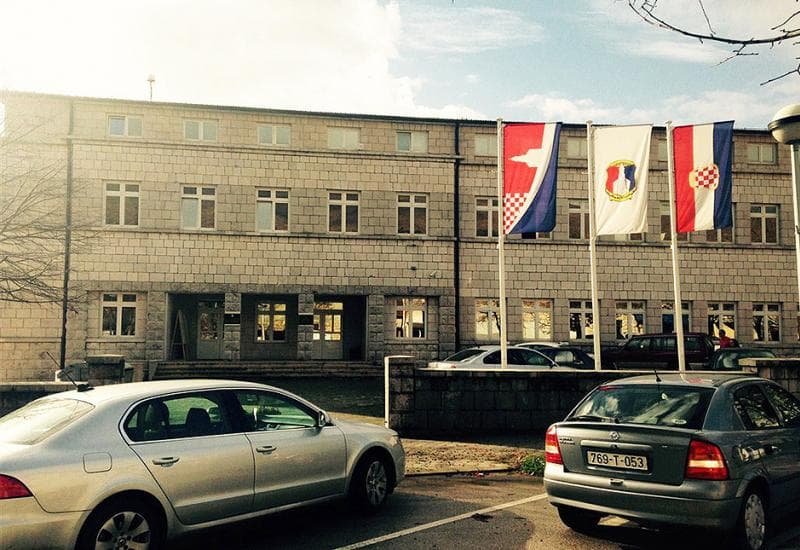 Ilustracija članka: I ovo je BiH: Posušje u plusu