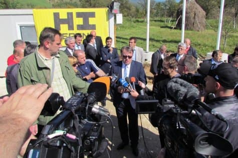 Ilustracija članka: Iako širokobriješki Hering ima najjeftiniju ponudu Euro asfalt će graditi dionicu u Hercegovini?