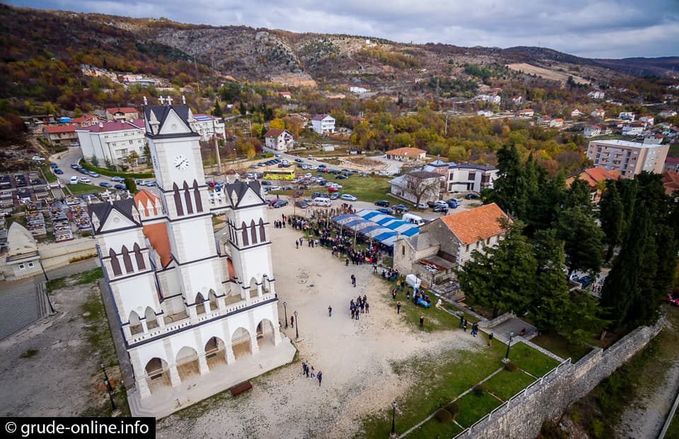 Ilustracija članka: U posljednjih 15 godina: Broj katolika u BiH manji za 88.000
