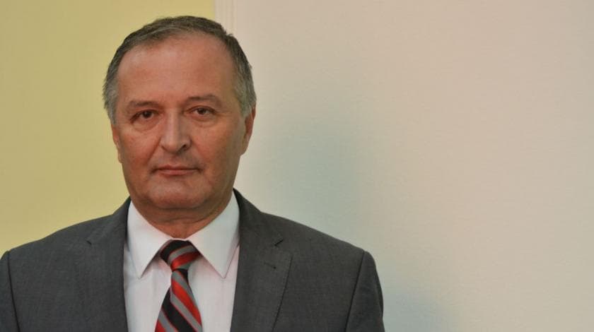 Ilustracija članka: Zukan Helez: Nedopustivo je da samo Hrvati glasuju za Hrvate!