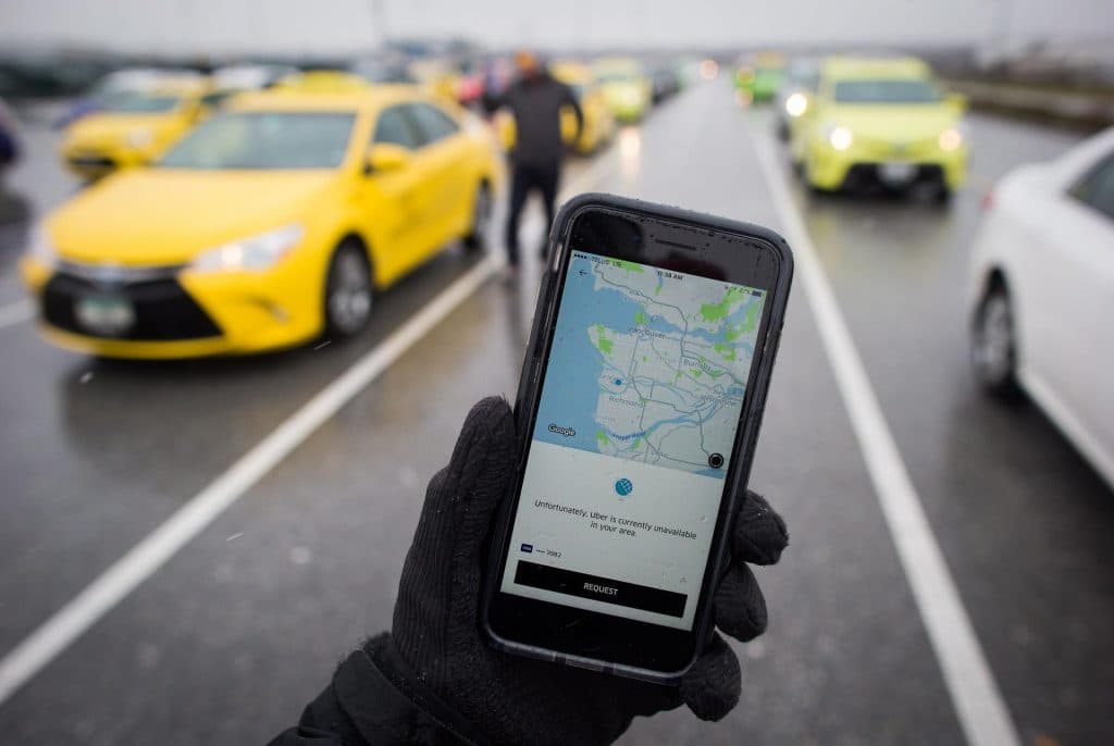 Ilustracija članka: Verzija Ubera stigla u BiH, konkurencija taksiju – Gogo