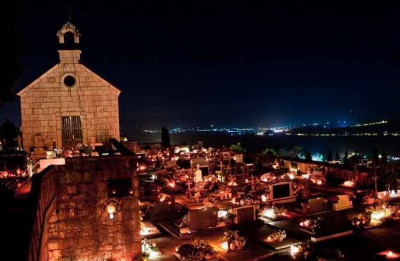 Ilustracija članka: Afera s grobnim mjestima u Imotskom, policija istražuje gdje je nestao novac