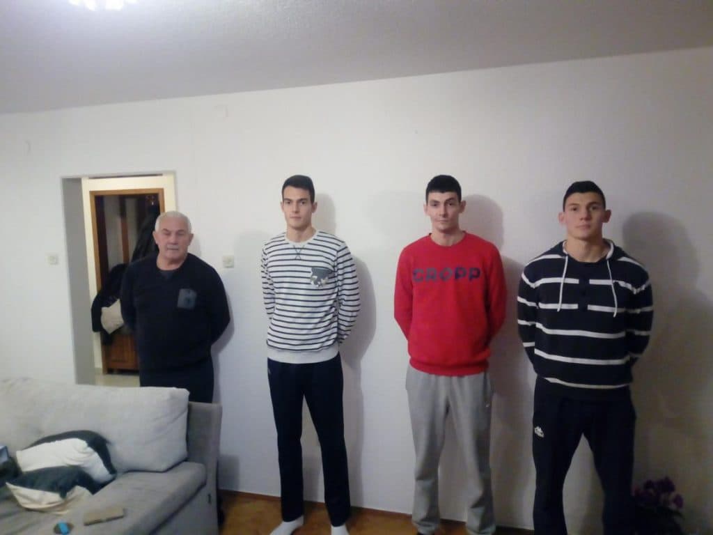 Ilustracija članka: Grude: U sportskoj obitelji Ćorluka stotine pehara i medalja svih boja i oblik