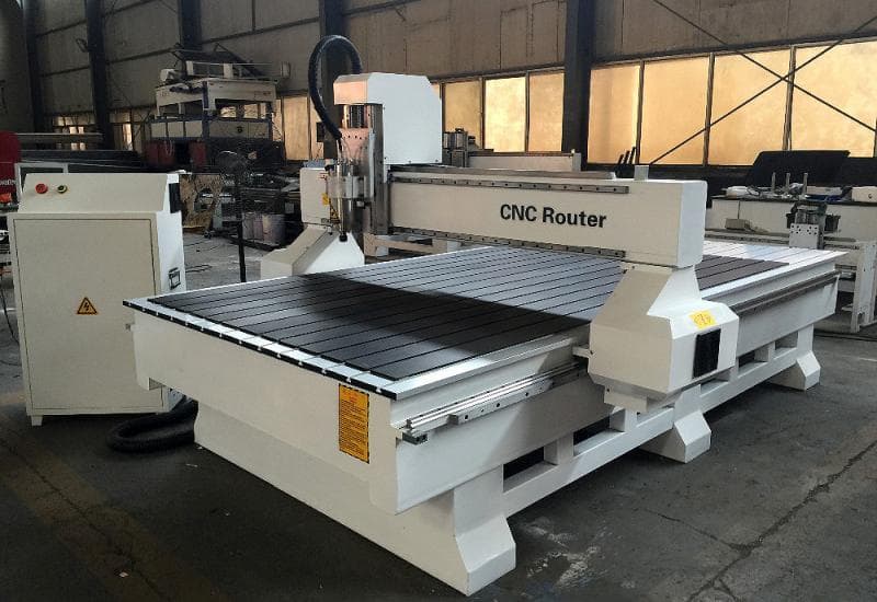 Ilustracija članka: Posušje: Traži se tko će obučavati radnike za CNC strojeve