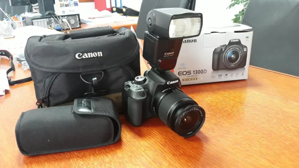 Ilustracija članka: Croatia osiguranje PU Grude donirala fotoaparat