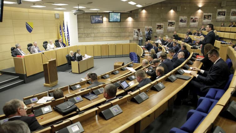 Ilustracija članka: Dom naroda: S novim zakonom lakše do prava zdravstvenog osiguranja