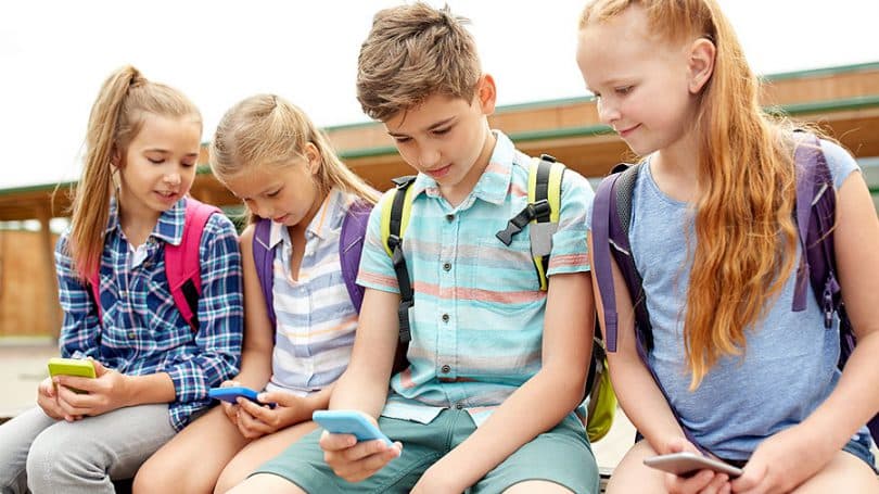 Ilustracija članka: Predavanje u Grudama: “Utjecaj ekrana na dječji mozak”